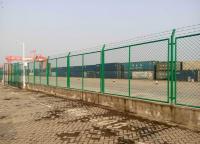 框架護欄網(wǎng)的網(wǎng)孔一般多大合適？